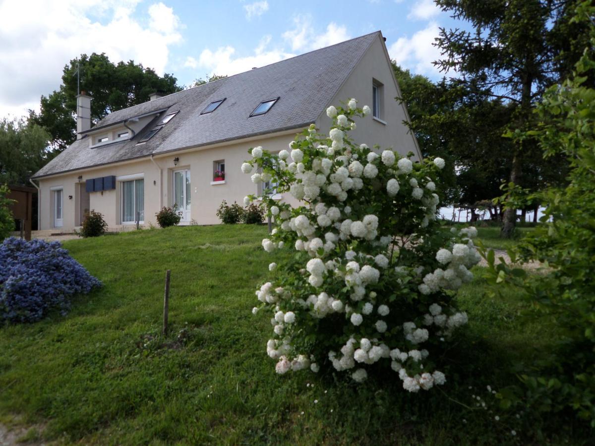 Bed and Breakfast Bienvenue A L'Andruere Cheille Экстерьер фото